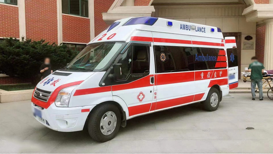 泸县重症监护救护车